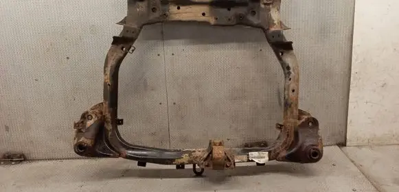 KIA Carens II Front subframe 