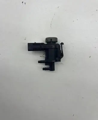 Volkswagen Caddy Turbo solenoid valve 1K0906283A