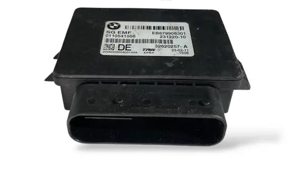 BMW 5 F10 F11 Hand brake control module 6799083