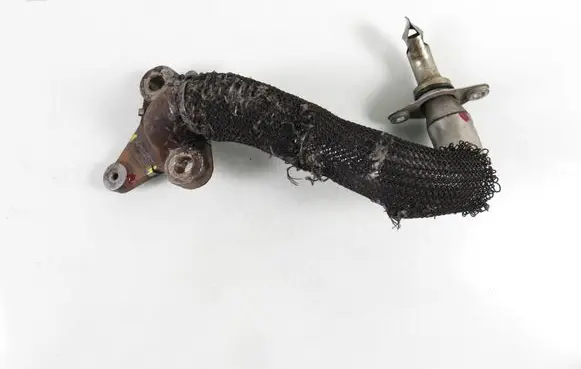 Renault Master III EGR valve line/pipe/hose 147130257R
