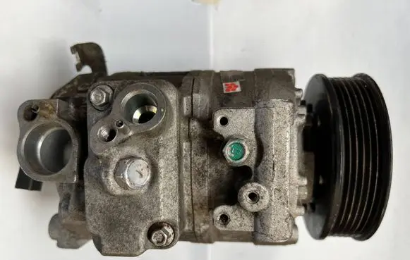 Volkswagen Golf V Air conditioning (A/C) compressor (pump) 4471804344 4320150413