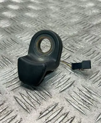 BMW 3 F30 F35 F31 Tailgate glass/window release handle 9288321
