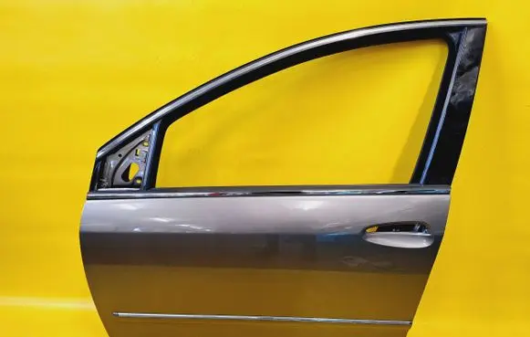Fiat Croma Front door