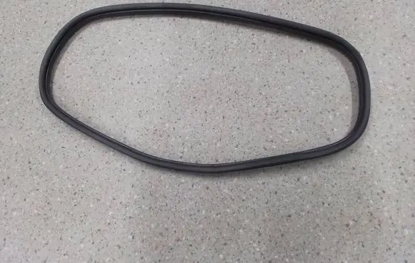 Ford Bronco Trunk rubber seal (body) 