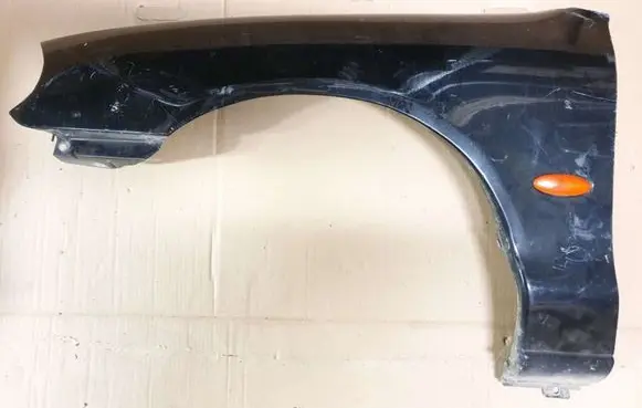 Ford Mondeo MK II Fender