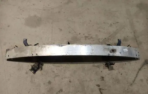 Mercedes-Benz C W203 Front bumper cross member