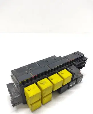 Mercedes-Benz E W210 Fuse module 0025452001