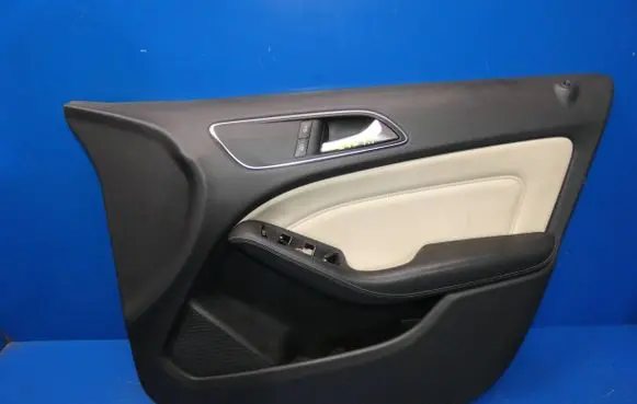 Mercedes-Benz B W246 W242 Front door card panel trim