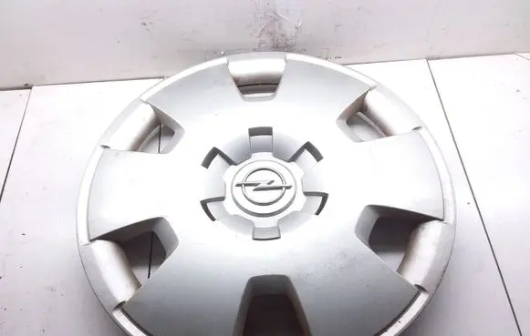 Opel Zafira B R16 wheel hub/cap/trim 13209732 13209733 13209734