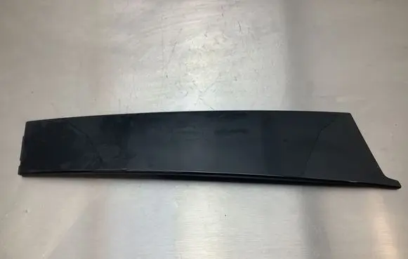 KIA EV6 Rear door glass trim molding 83250CV000