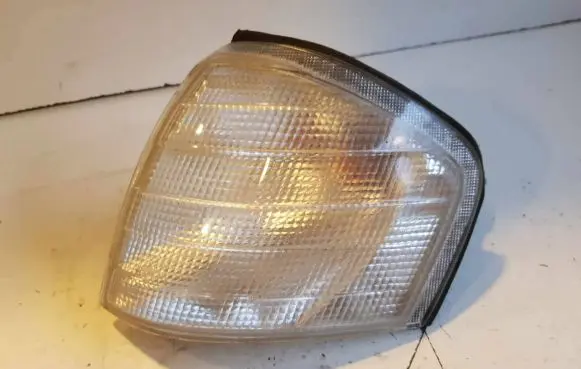 Mercedes-Benz CLK A208 C208 Front indicator light 014401502
