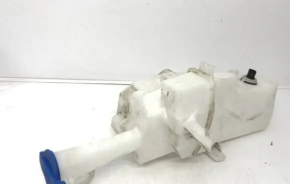 KIA Ceed Windshield washer fluid reservoir/tank 98610J7000