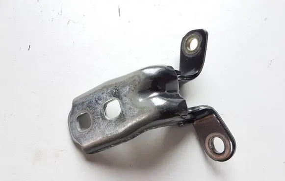 Citroen C3 Aircross Front door upper hinge A046057 P22029