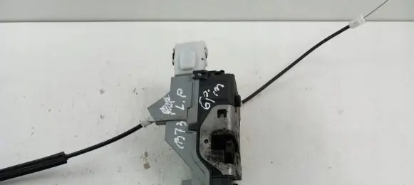 Peugeot Partner Front door lock