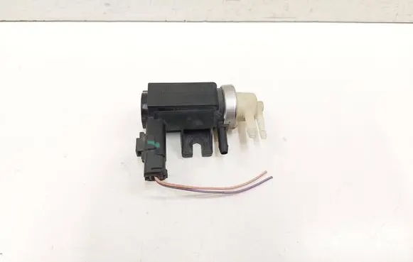 Citroen C5 Turbo solenoid valve 9661960380 70163300 08T252