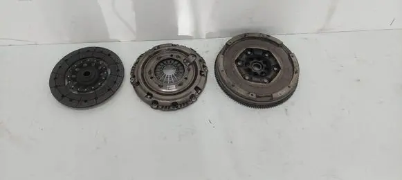 Renault Trafic III (X82) Clutch set kit 302059239R