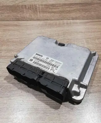 Opel Frontera B Engine control unit/module ECU 24417200 0281010448