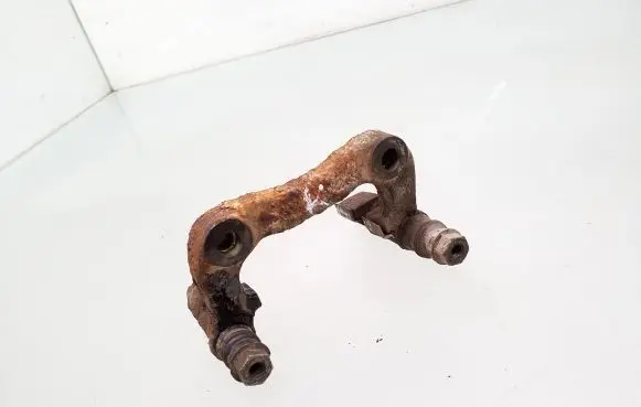 Volkswagen Golf IV Brake caliper pad carrier rear 
