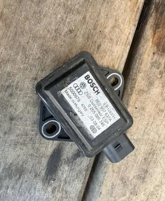 Audi A4 S4 B7 8E 8H ESP acceleration yaw rate sensor 8E0907637A