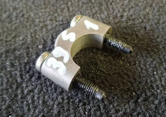 BMW 5 E39 Camshaft holder 