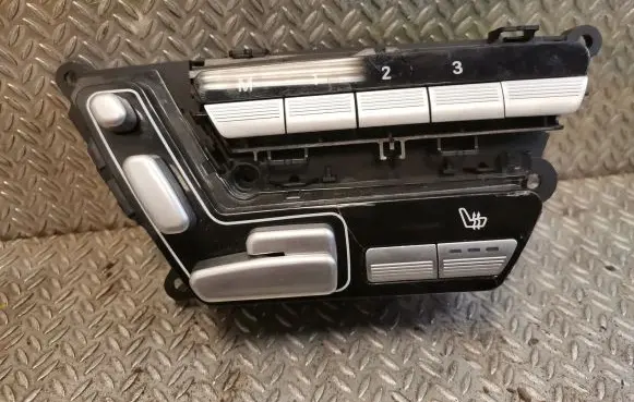 Mercedes-Benz S W221 Seat control switch 2218702079