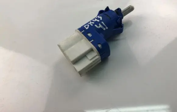 Ford C-MAX I Other switches/knobs/shifts 3M5T9C872AC