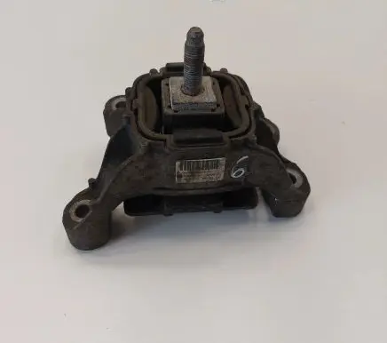 Mini Cooper Countryman R60 Gearbox mount 6784355