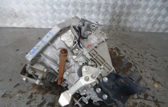 Toyota Yaris Manual 7 speed gearbox 
