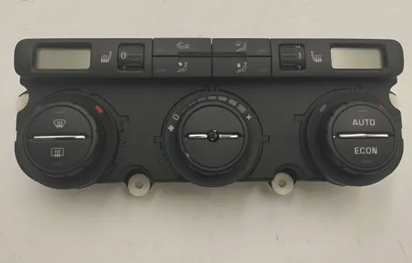Skoda Octavia Mk2 (1Z) Climate control unit 74241060