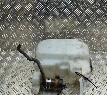 Mitsubishi L200 Windshield washer fluid reservoir/tank MR322345