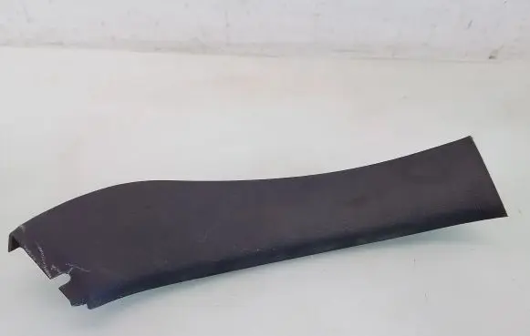 Toyota Corolla Verso E121 Tailgate/trunk side cover trim 679380F010