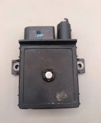 Mercedes-Benz E W211 Glow plug pre-heat relay A6421530379 0001349795 0522140202