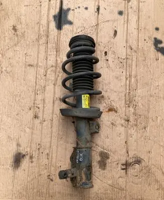 Chevrolet Orlando Front shock absorber/damper 13307871 1231