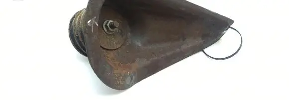 Jaguar XJ X300 Engine mounting bracket
