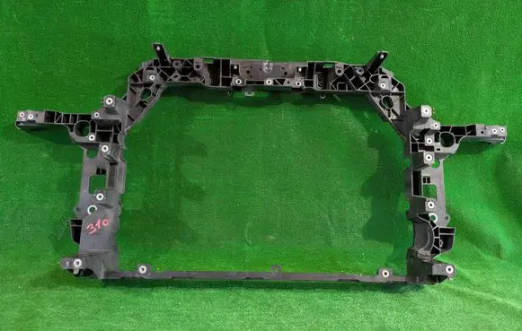 Honda CR-V Radiator support slam panel