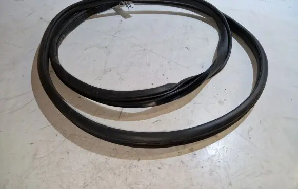 Mazda 6 Front door rubber seal