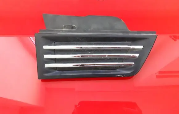 Dodge Nitro Fender grill 55157164AC SR7842 85501B