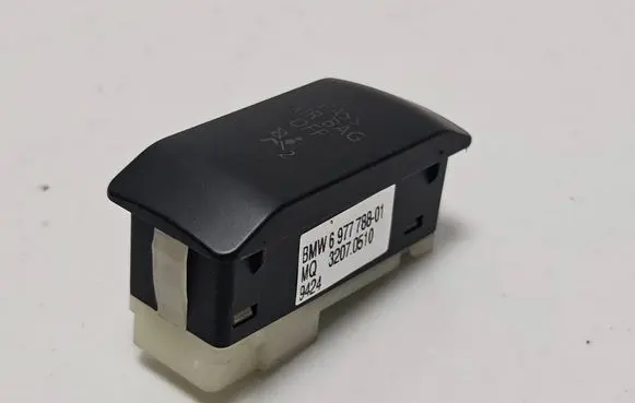 BMW 5 E60 E61 Passenger airbag on/off switch 6977788 32070510 9424