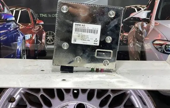 BMW 7 F01 F02 F03 F04 Video control module 9240647