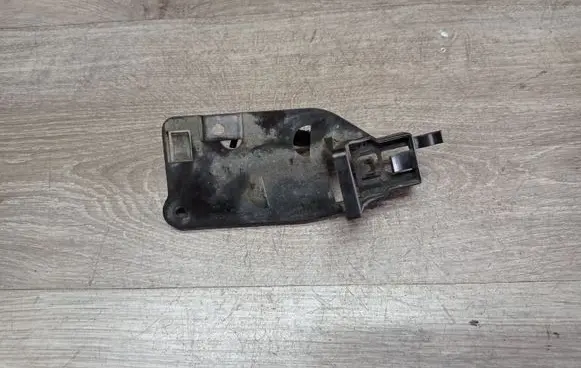 Volvo V70 Other engine bay part 30788123
