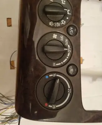 Toyota Avensis T270 Climate control unit 8590005041 5590005091 MB1465700540