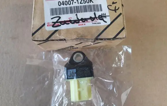 Toyota Hilux (AN120, AN130) Airbag deployment crash/impact sensor 898310K050ranzez