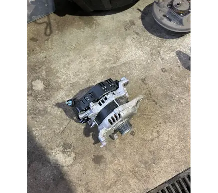 Mazda 2 Generator/alternator C3TB5391