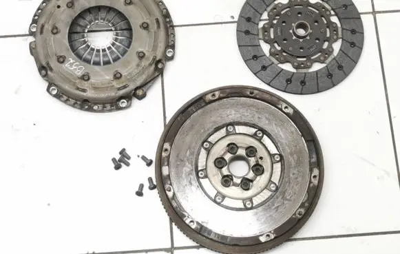Peugeot RCZ Clutch set kit 9685772180 9675020780 000656