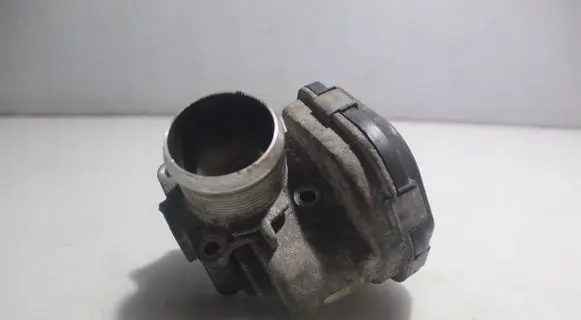Ford Focus Engine shut-off valve 28275019