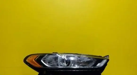 Ford Fusion II Headlight/headlamp DS73-13W029-CD FORD-MONDEOFUSION