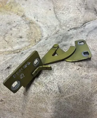 Citroen Berlingo Engine bonnet/hood hinges