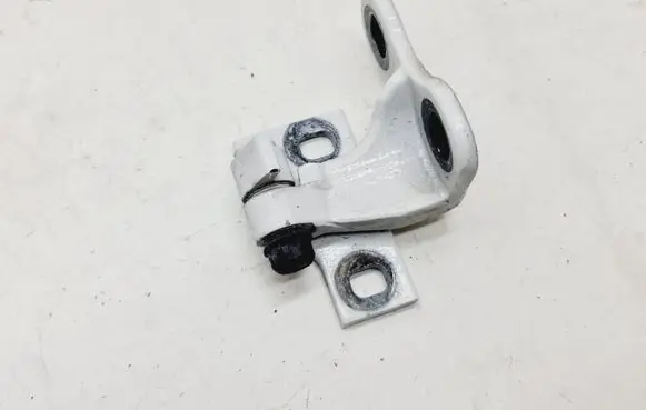 BMW 7 E65 E66 Rear door upper hinge 7017816