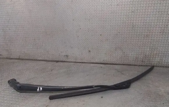Toyota Yaris Windshield/front glass wiper blade 