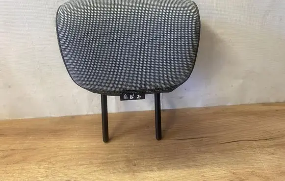 Renault Megane E-Tech Rear seat headrest 
